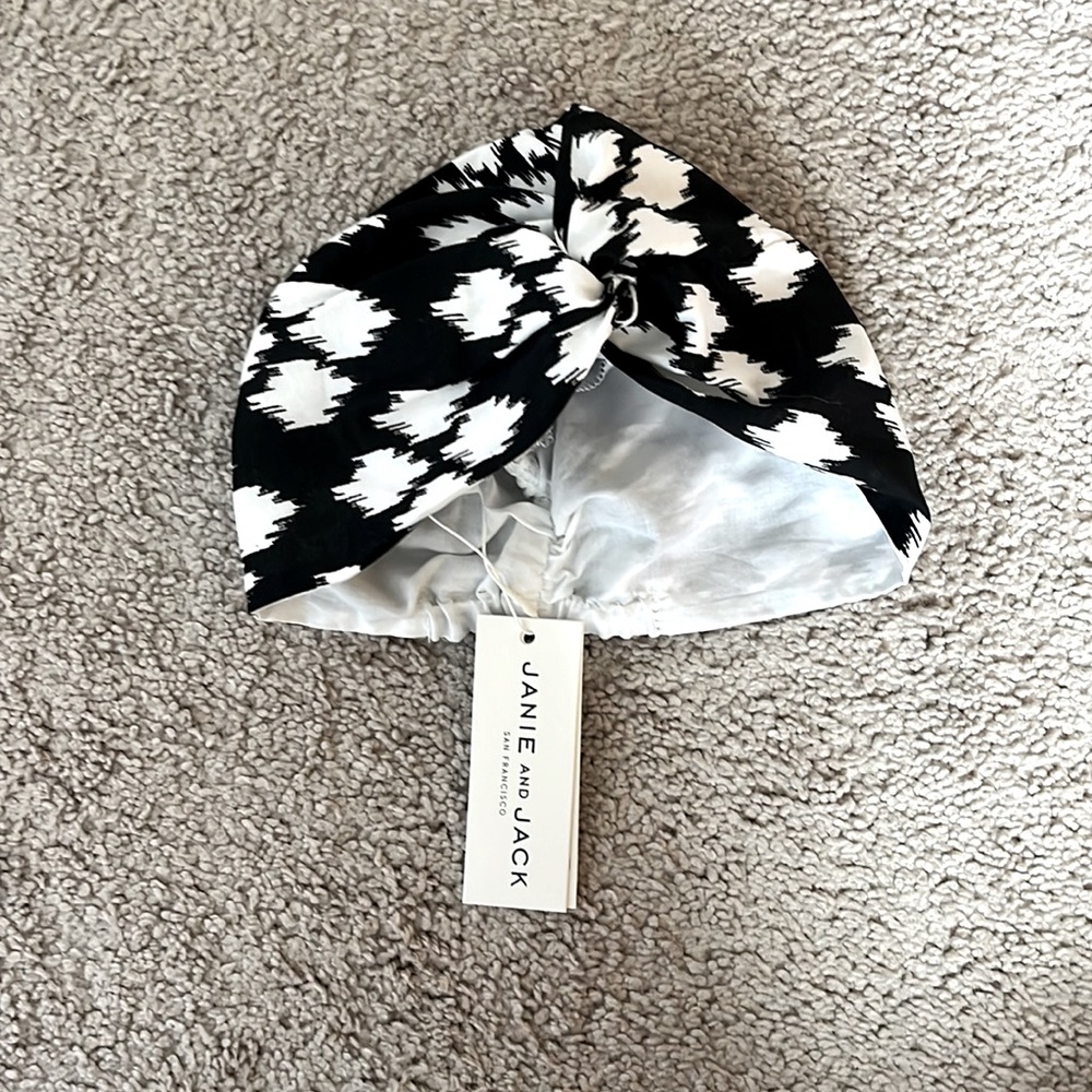 NWT Janie and Jack hat